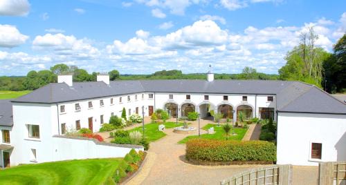 Tyrrellspass House | New Forest Estate Lodges