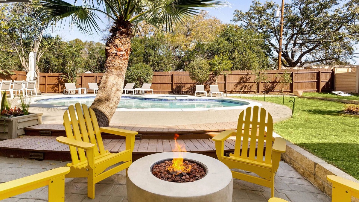 North San Antonio - SAT House | NEW! Fully Loaded w/Heated Pool, Hot Tub & Games!