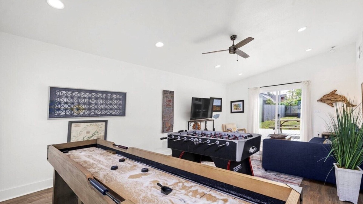 Ocean Park House | NEW! Game Room, Dogs Ok, Walk to Beach (Breakaway)