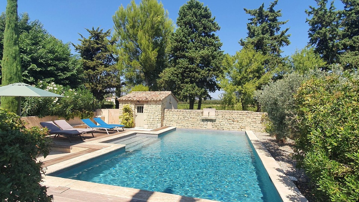 Carpentras Other | New: Gîte in 18th century Provencal farmhouse surrounded by vineyards at the foot of Ventoux