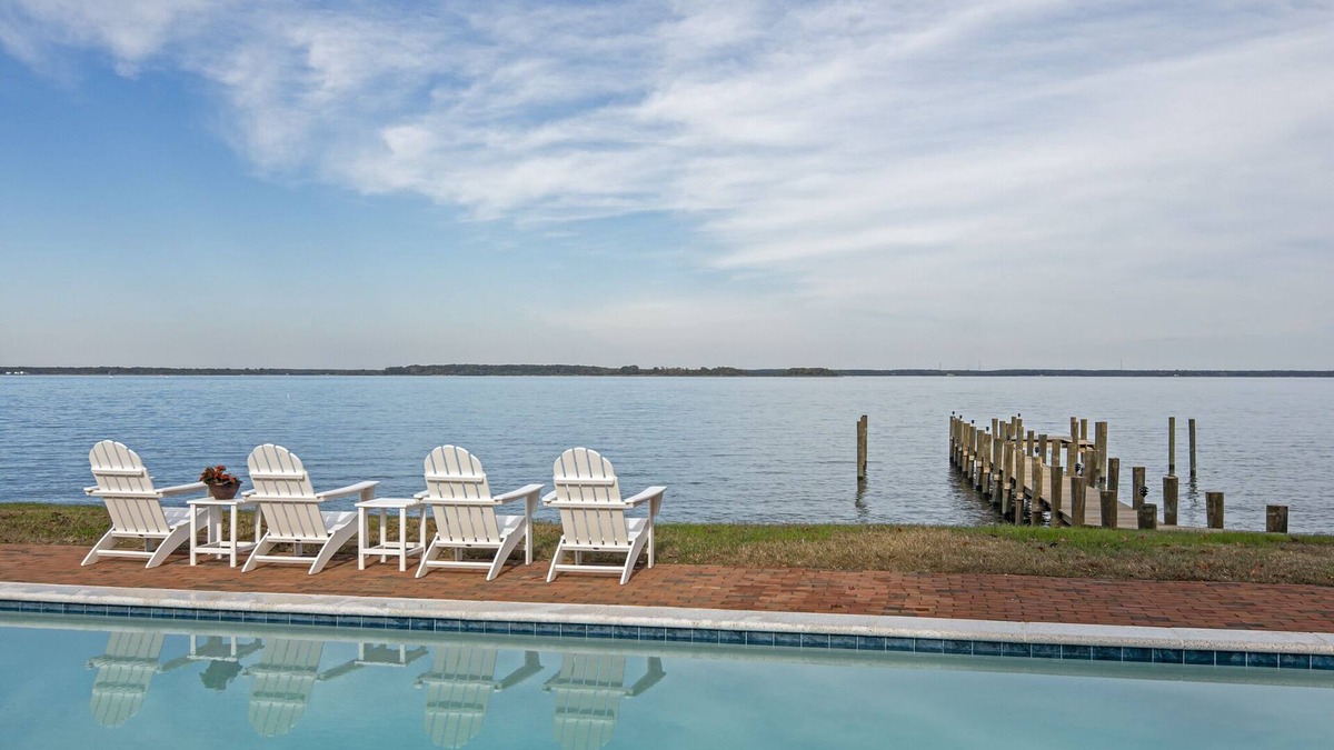Cambridge House | NEW! Gorgeous Waterfront Estate with Saltwater pool, beach and dock