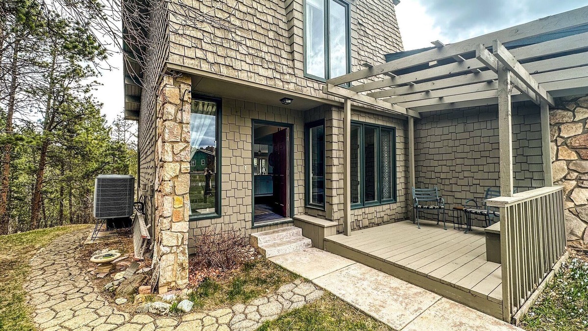 Rapid City House | New! Hilltop House in the Canyon