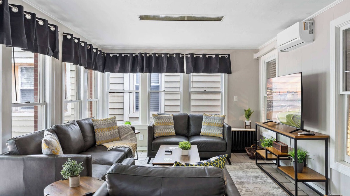 Bonnycastle House | NEW Historic Highlands Retreat! Prime Location Gem