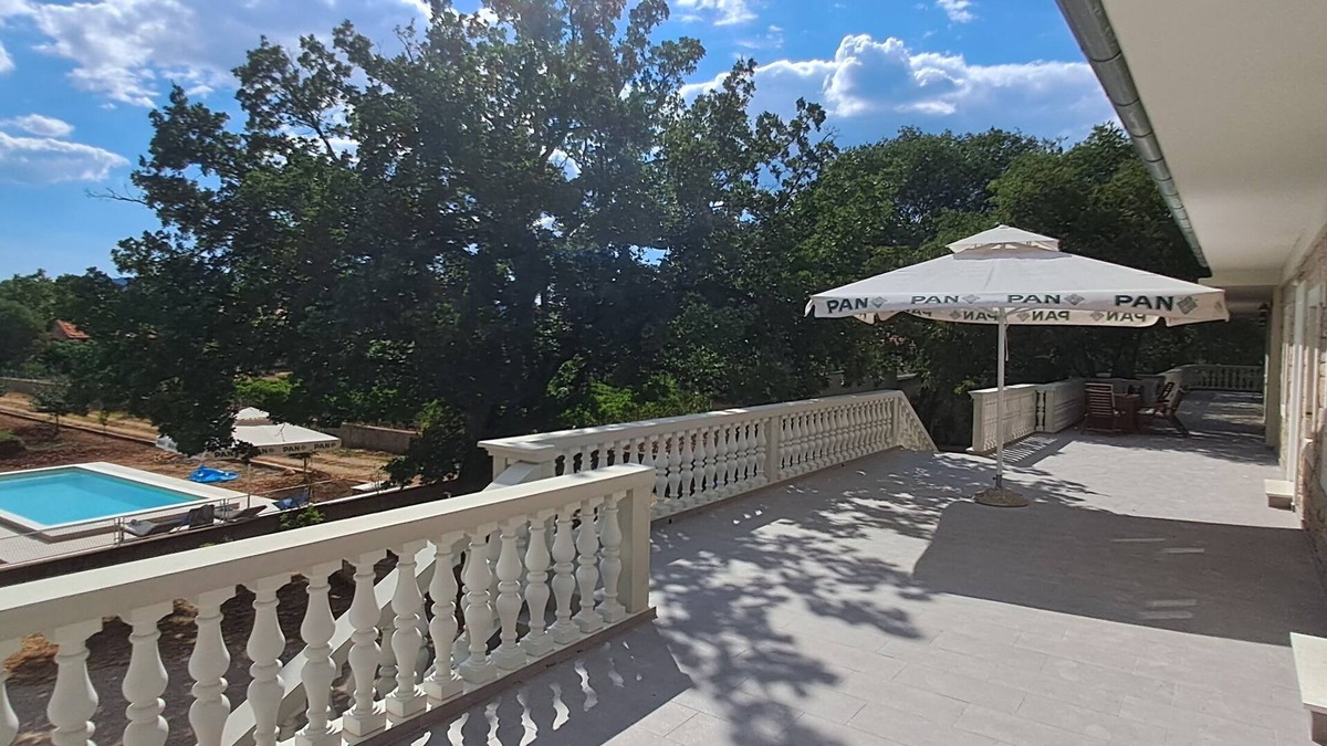 Sibenik Apartment | NEW Holliday Apartment A2+2, Family house, garden pool, terase, wi-fi