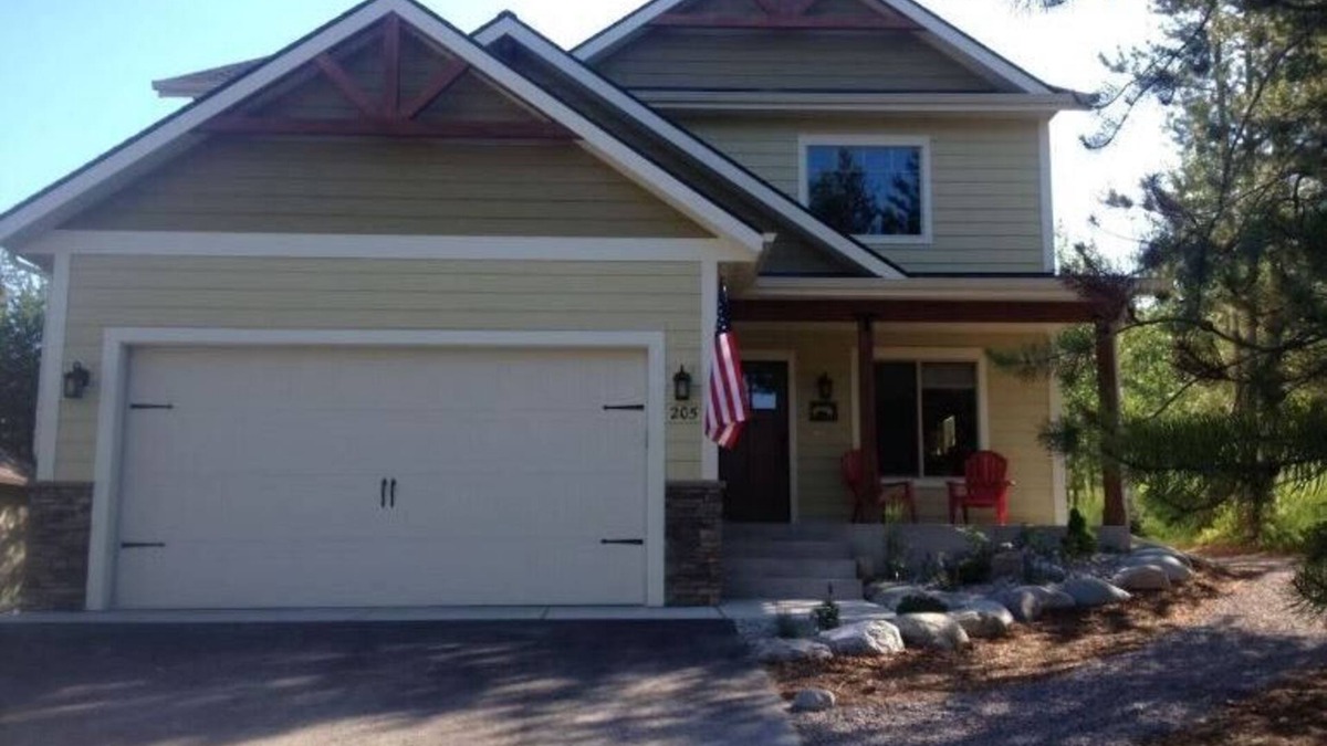 Columbia Falls House | New Home In Meadow Lake Resort, Glacier Nat'l Park