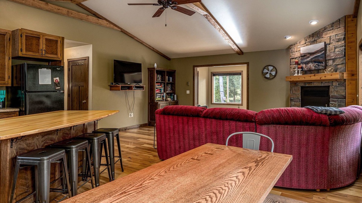 Gills Rock House | * New home w/ wood fireplace, tucked in peaceful woods centrally located !
