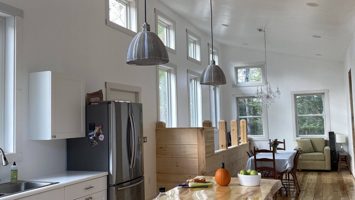 East Burke House | New home with mountain views! Great for trail side biking. Monthly discount.