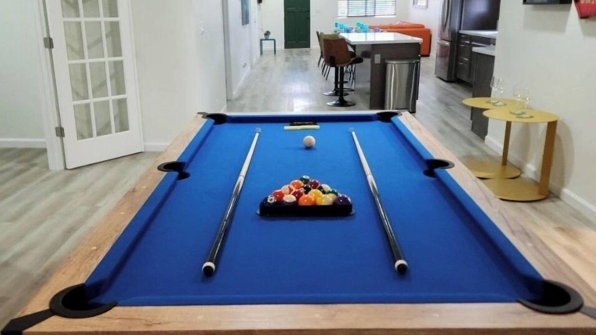 Logan Heights House | New House! Family/HotSpa/BBQ/Game/Gated Parkings, Closed to Top SD Hot-spots!