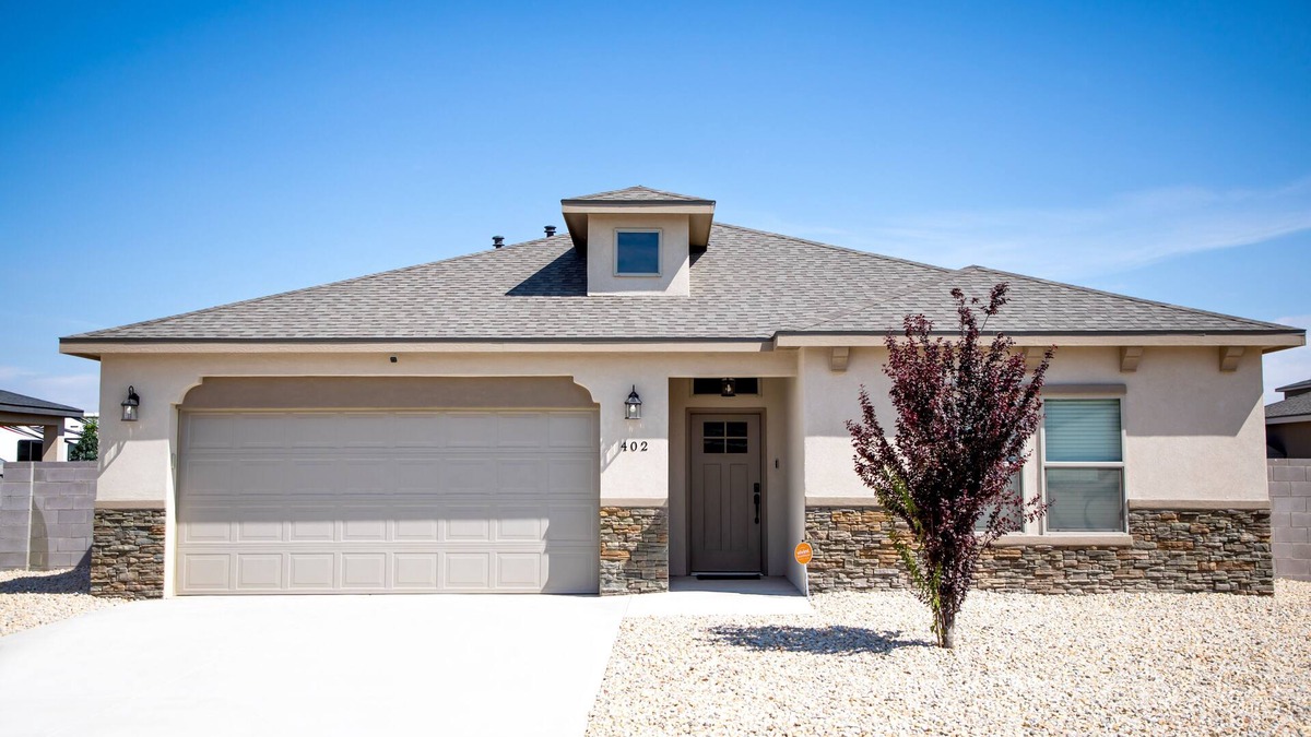 Carlsbad House | New House Near Carlsbad Caverns!