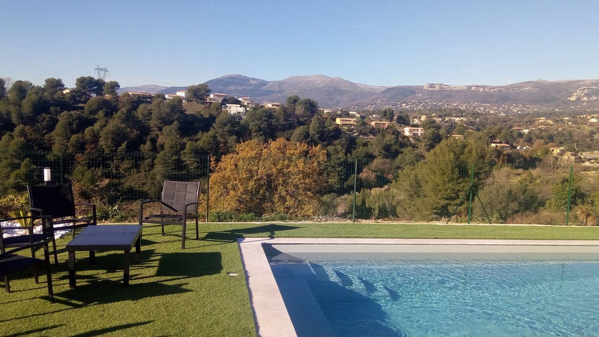 Montaleigne Villa | /NEW/In beautiful bright villa, swimming pool, BBQ, petanque, panoramic view
