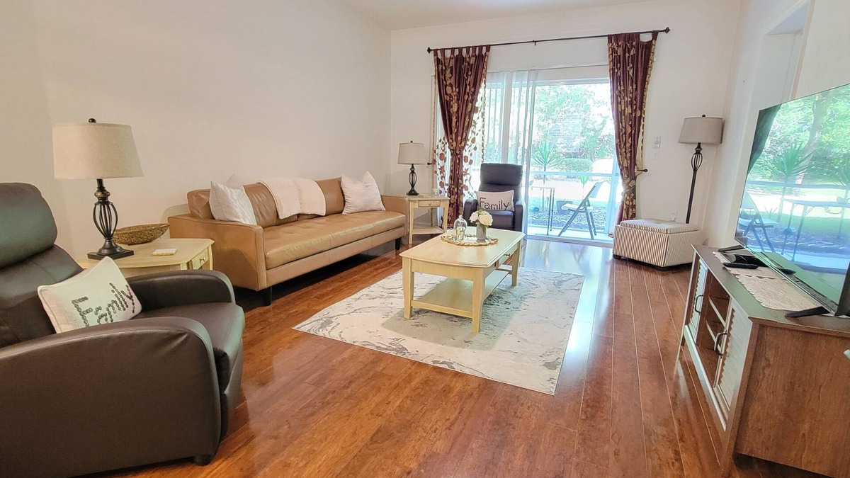 Gainesville Condo | New In-City Comfort: Condo Getaway 2-bed, 2-bath