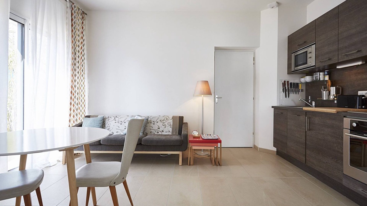 Portrieux Apartment | New in the old port, 4 minutes walk from the beach, T3 4 *, terrace facing south