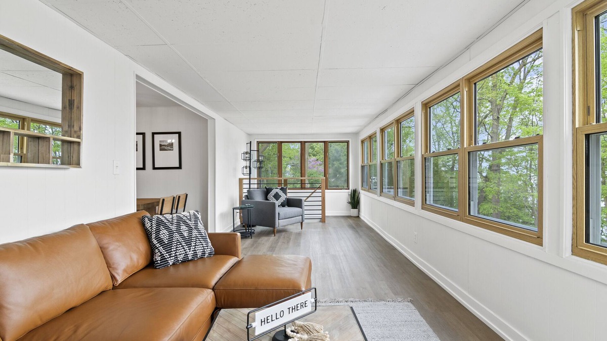 Newville House | NEW- Lake View Escape ~ Water Views w/Game Room near Lake Koshkonong