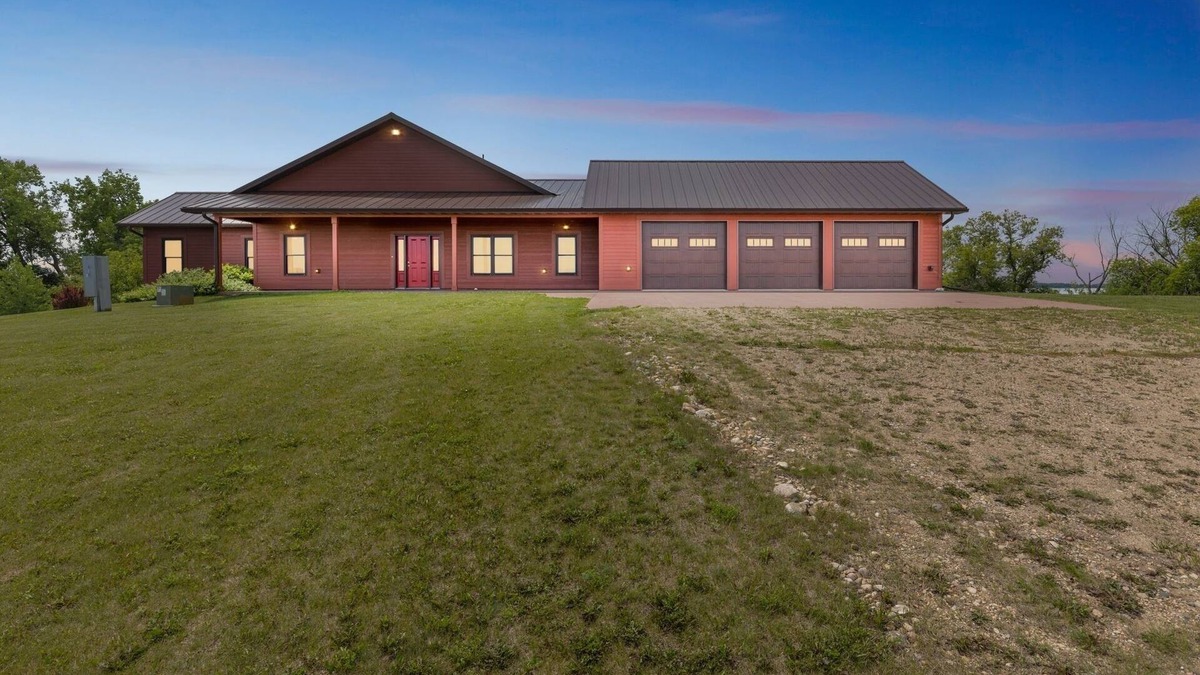 Crary Villa | NEW! Lakeside 4BR Retreat | Private, Peaceful & Scenic