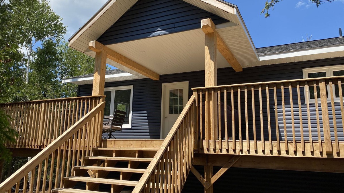 Miller Lake House | New Large Bruce Peninsula Cottage