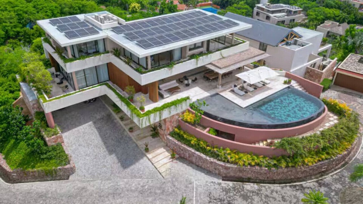 La Cruz de Huanacaxtle Villa | `New listing` Luxurious staffed villa in gated community