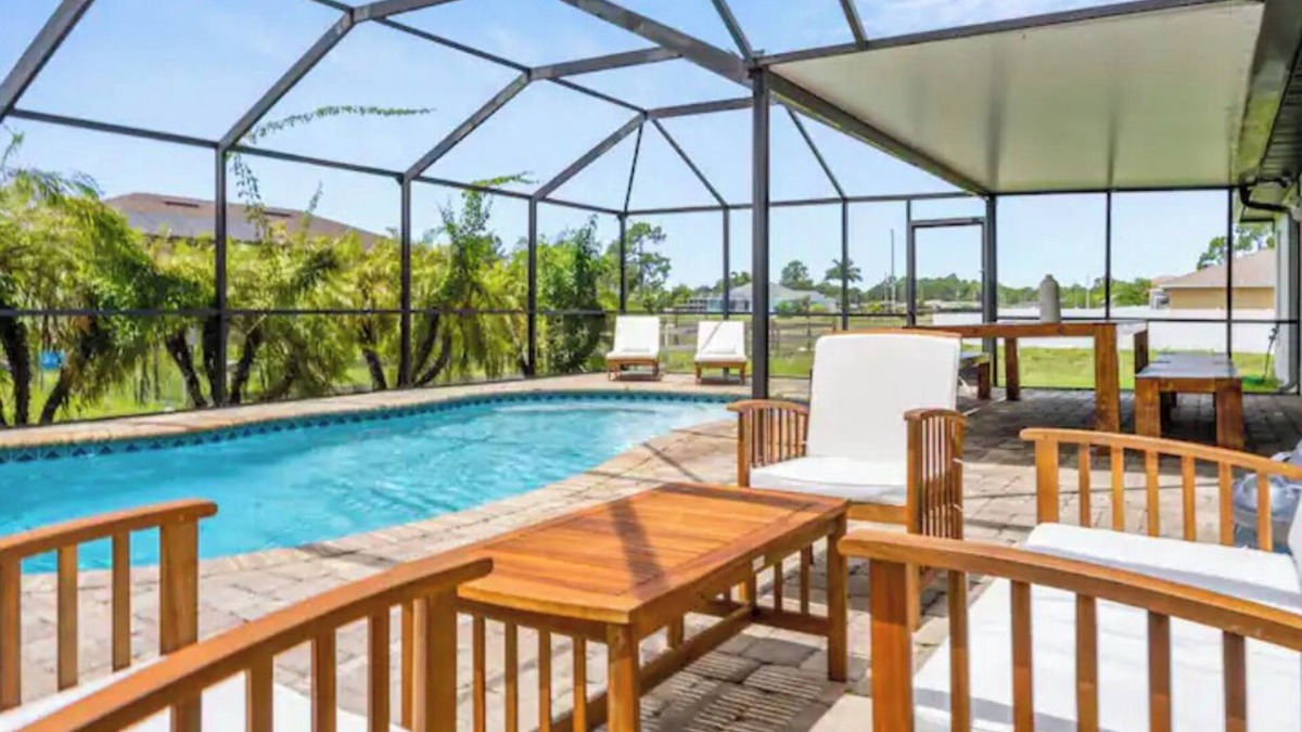 Burnt Store House | NEW Listing - Cape Escape II - 4bdr - 2bth - POOL - Sleeps 10+