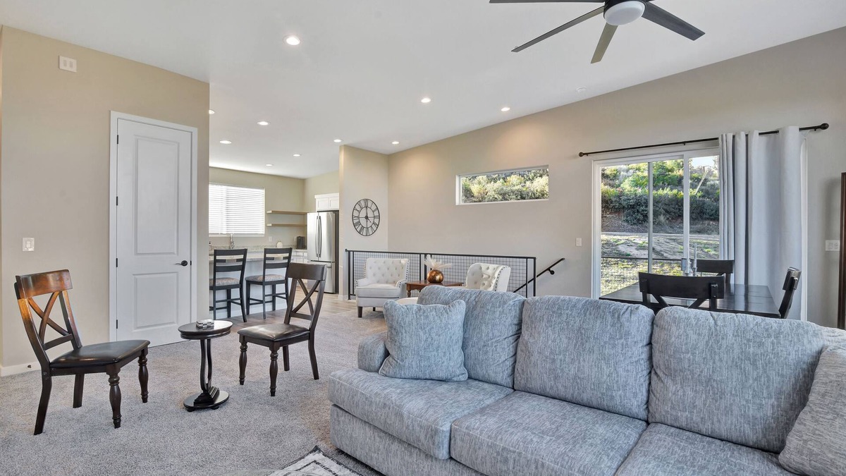 Diamond Valley House | *New Listing!* Central to Everything!