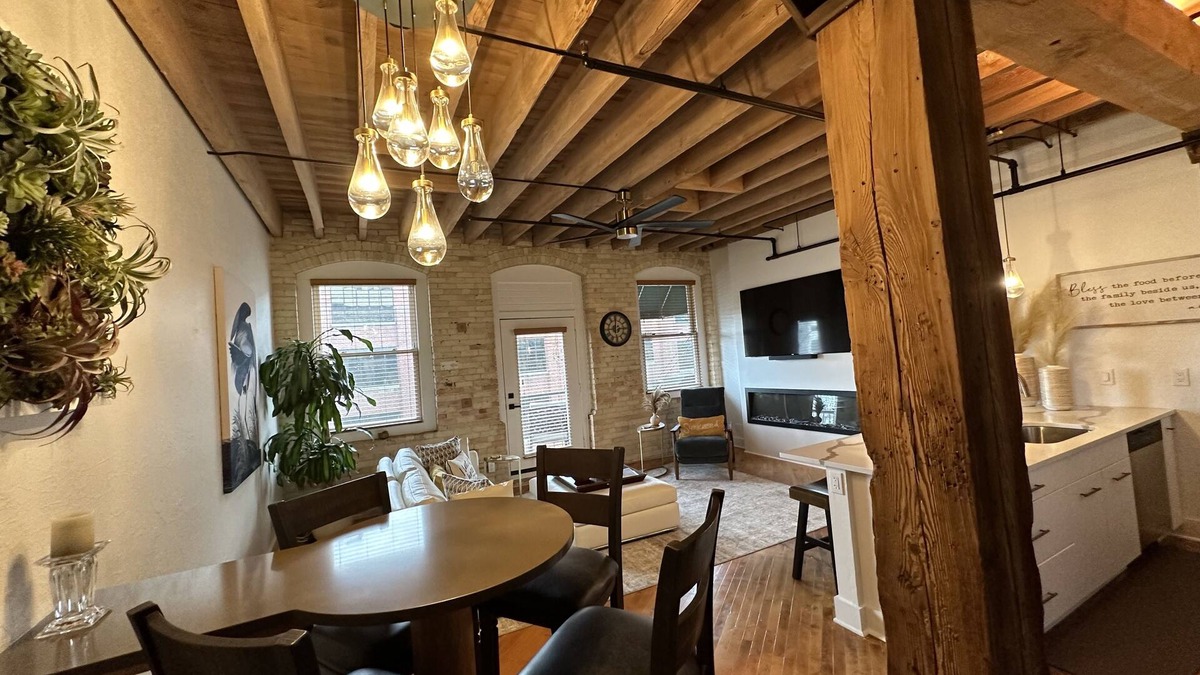 Grand Haven Condo | NEW LISTING DOWNTOWN! Level 1 has a Restaurant, Brewery, Salon & Spa, & More