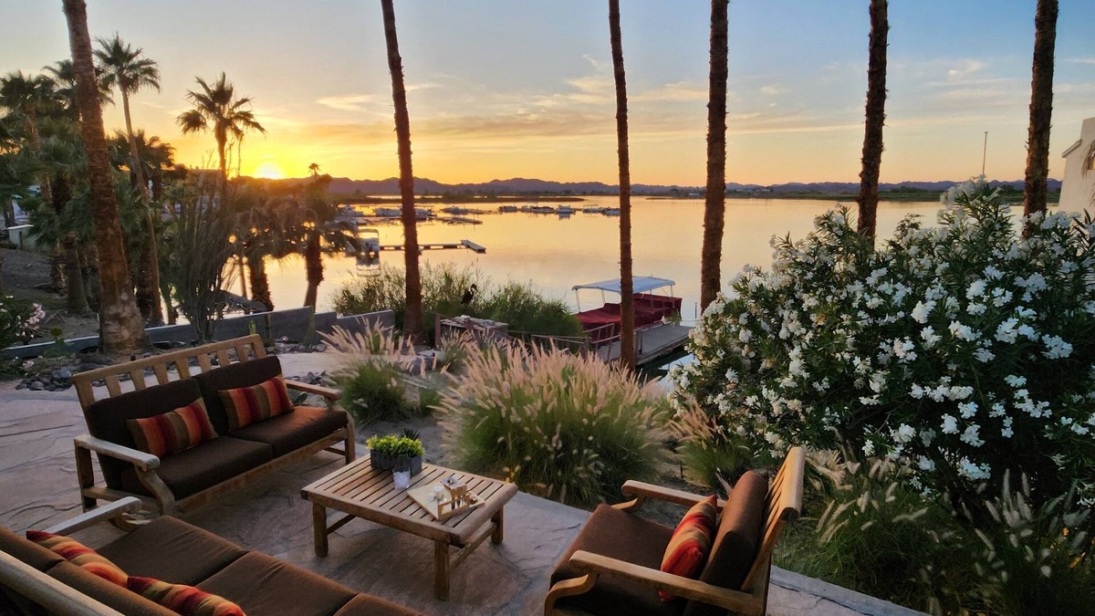 Yuma House | NEW LISTING The 9 Palms River House is where the Old West meets Lake House charm