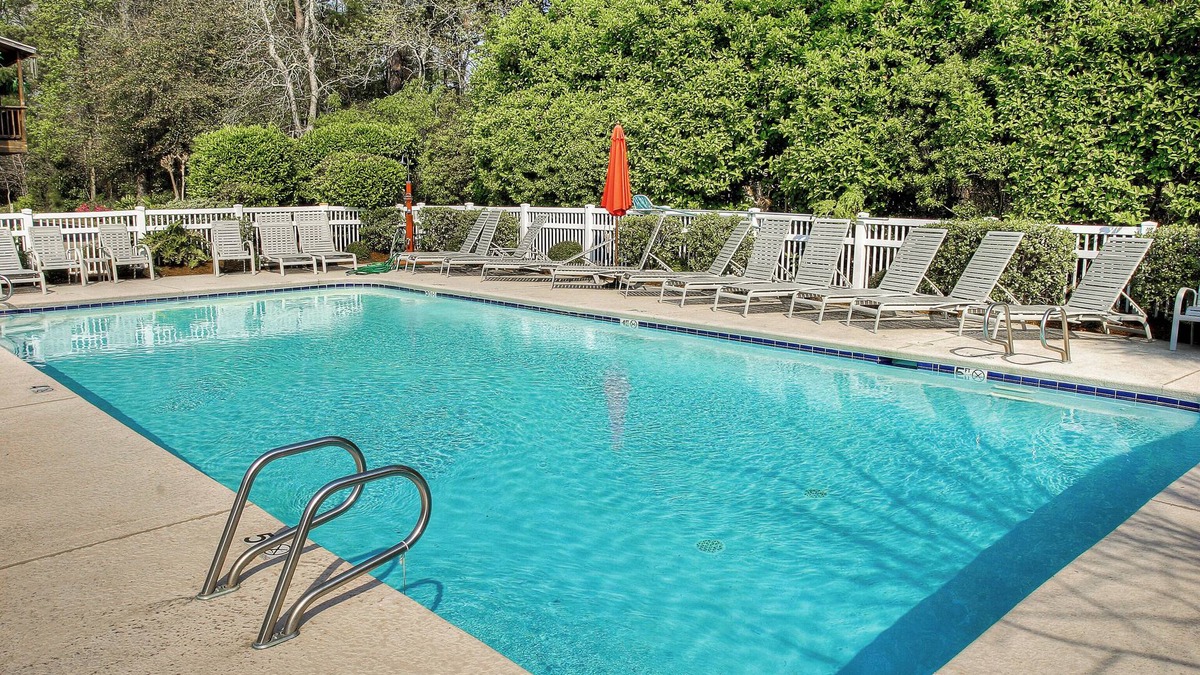 Demere Park House | New Listing! Steps Away from the Pool, Beach, Restaurants, Village, and Pier!