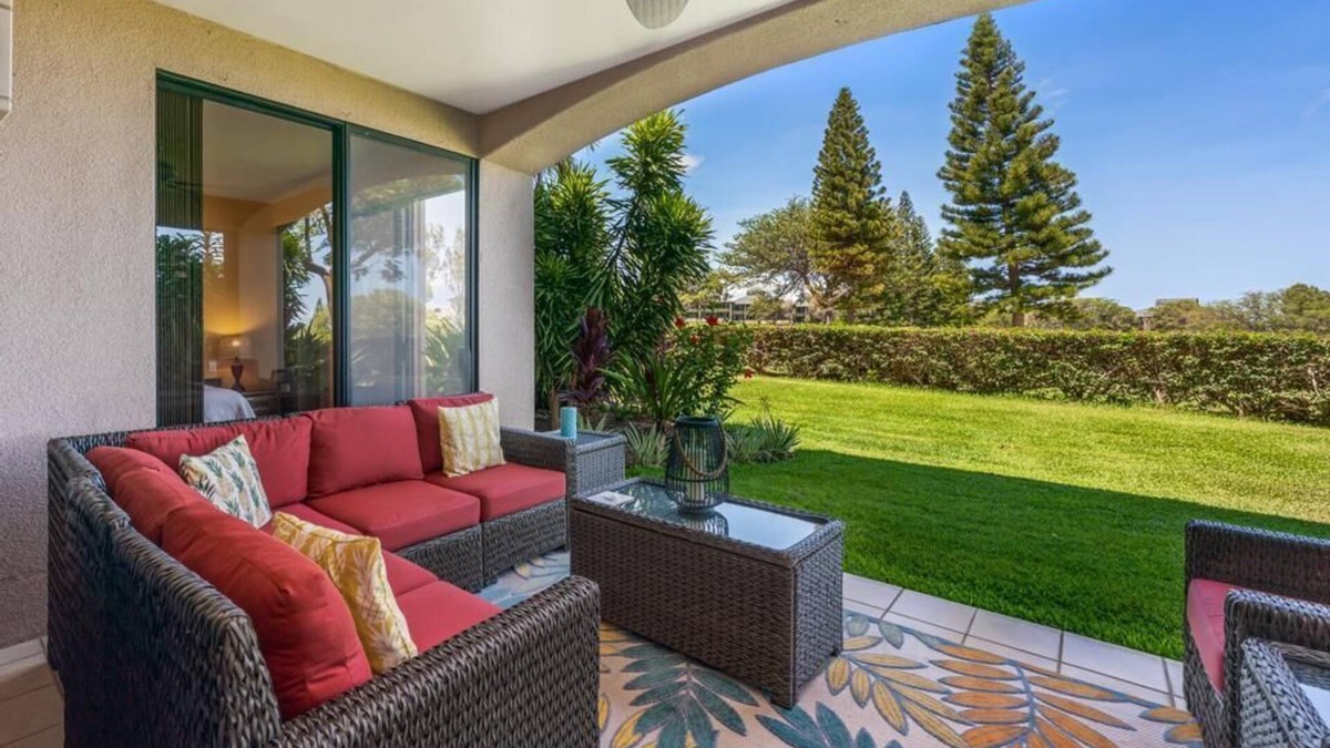 Waikoloa Condo | New Listing! Waikoloa Fairways 2-bed, 2.5-bath unit with pool, BBQ, and lanai