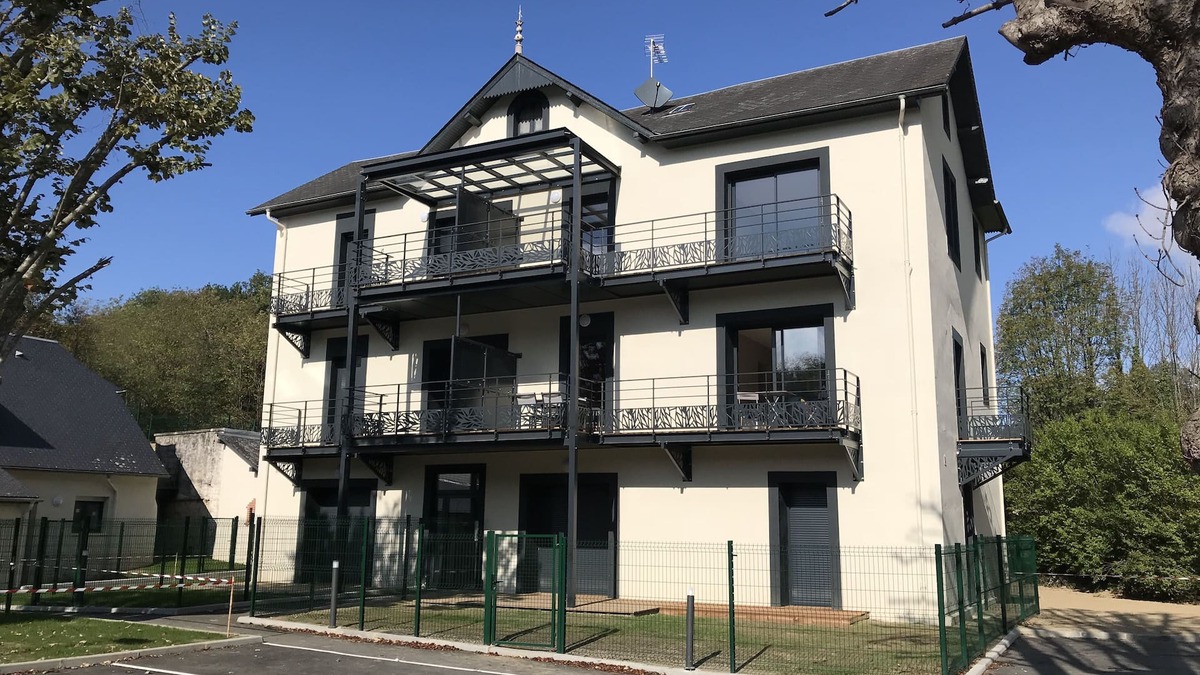 Beaucens Apartment | New luxury apartment ideal for spa guests, cyclists, hikers and skiers