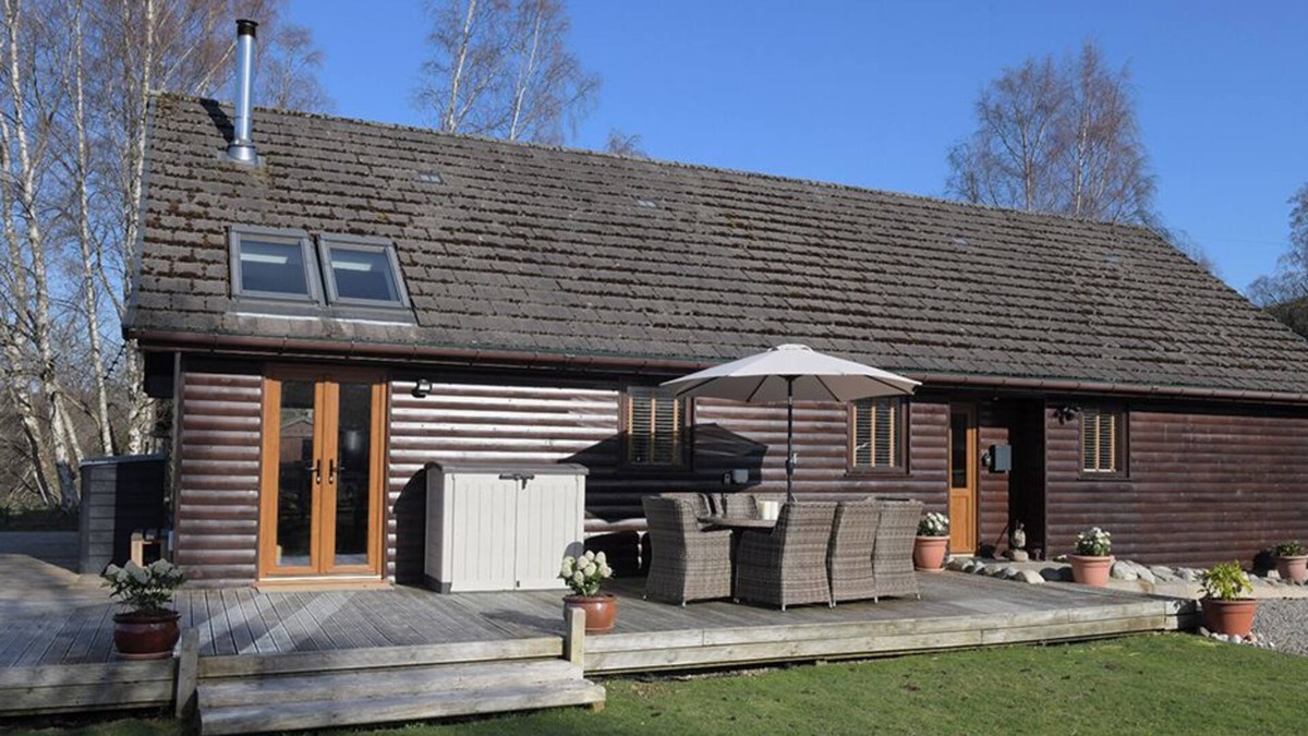Glenlivet Cabin | *NEW* Luxury lodge - A peaceful escape on the banks of the River Spey