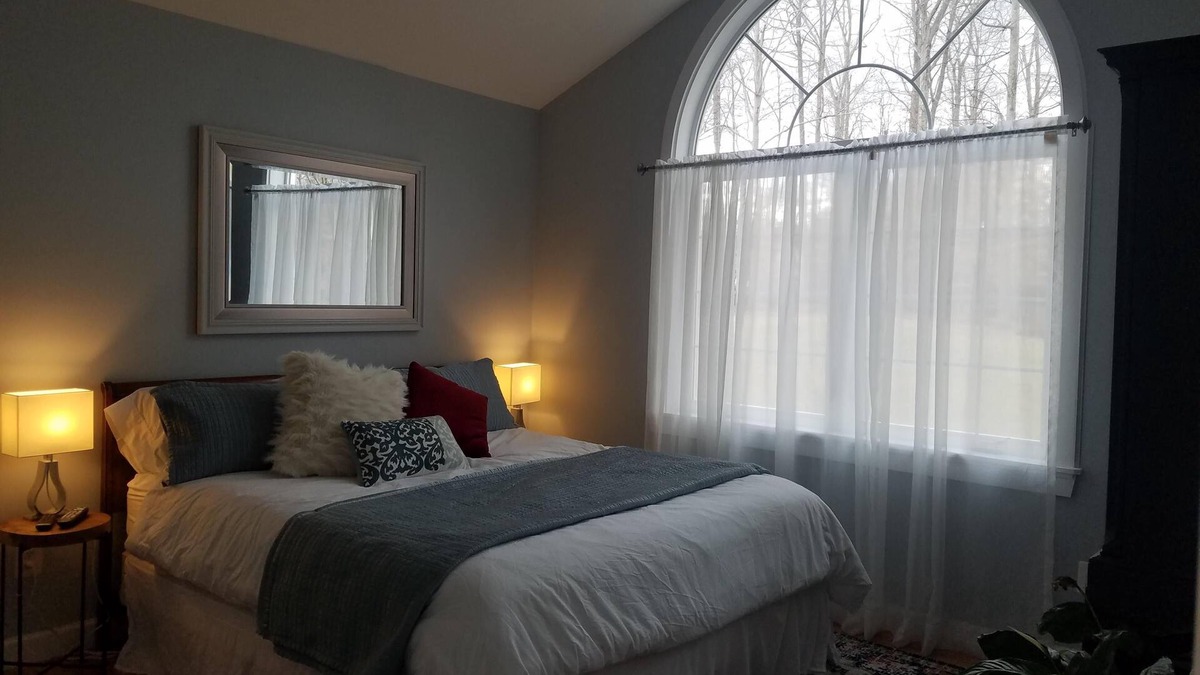 Manassas House | New luxury retreat is the perfect accommodations centrally located to NVA & DC