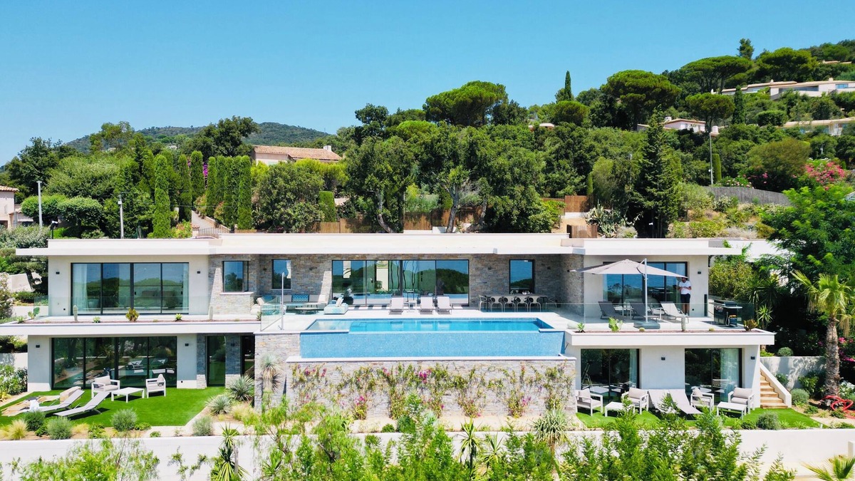 Guerrevieille Villa | New luxury villa with magical sea view over the Gulf of St Tropez