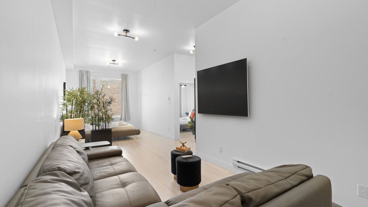 La Petite-Patrie Apartment | New Modern 2bdr Apartment in Little Italy Unit 202