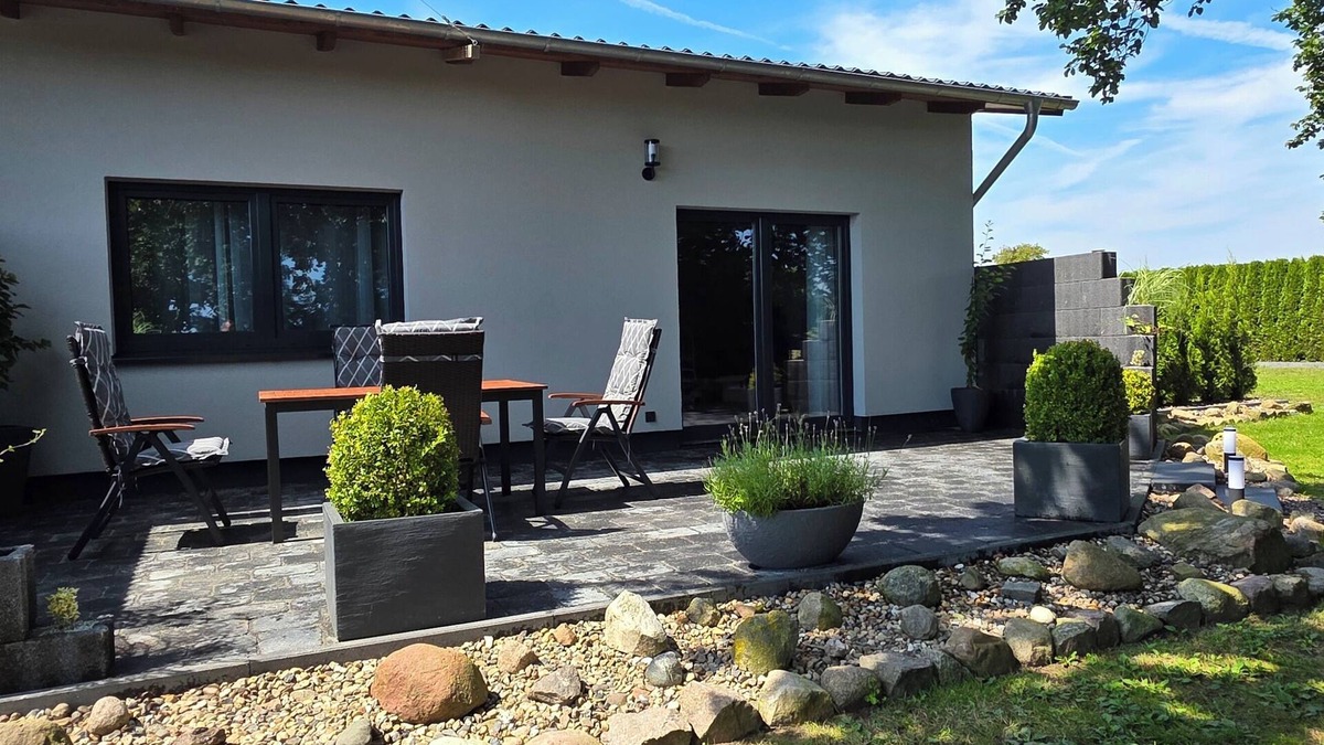 Groß Ernsthof Apartment | New modern 76m2 vacation apartment at the gateway to the island of Usedom