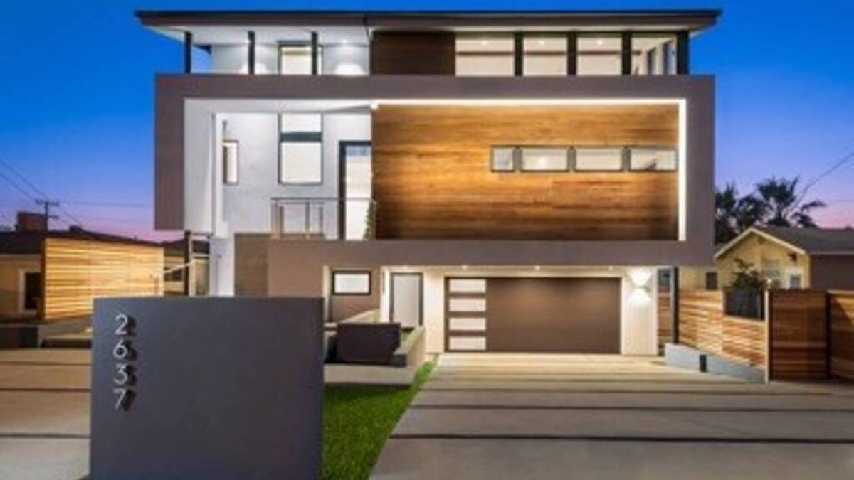 Carlsbad Village Apartment | New Modern Beach Apartment