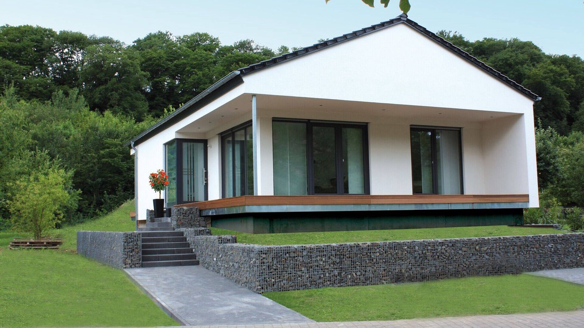 Senhals House | NEW Modern holiday home right on the Moselle, panoramic views, 2 terraces, garden