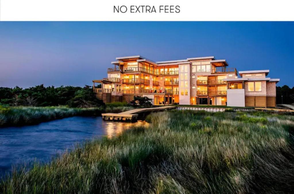 Salvo Villa | New Modern Waterfront Home w Saltwater Pool