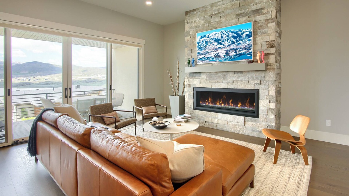 Hideout House | New Mountain Modern | 2 Living Spaces | Hot Tub | Ski Views
