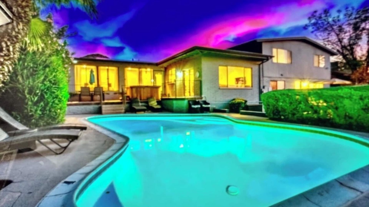 Paradise Valley Village House | NEW! Oasis Overlook- 8 Bdr, 7 Bath, Pool, Hot tub, Views, Hiking, Golf