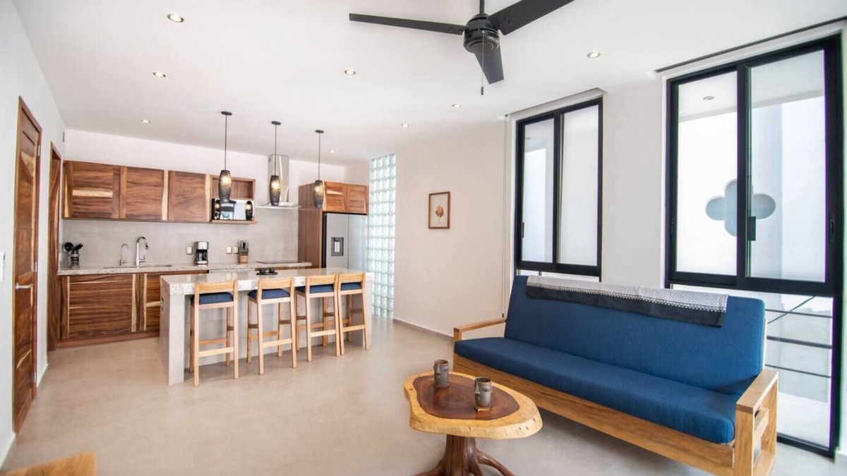 Santa Maria Huatulco Condo | New One Bedroom Walking Distance to Harbor, Park, Beach and Restaurants.