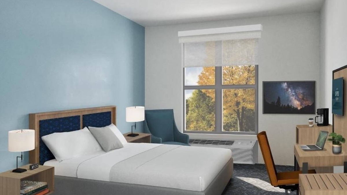 Orono Hotel | New Open Retreat inside UMaine! Perfect for Parents, Students & Professionals