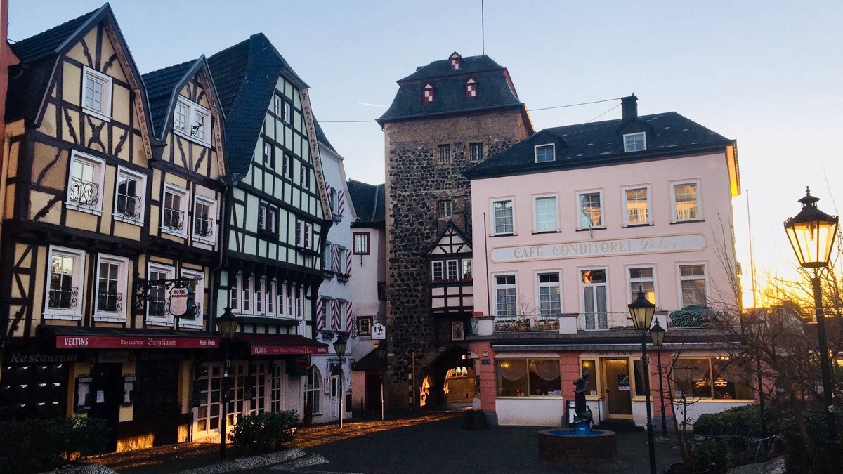 Linz am Rhein Apartment | NEW opened in 2019 ▫️ Living "In the small style ll" in the heart of Linz on the Rhine