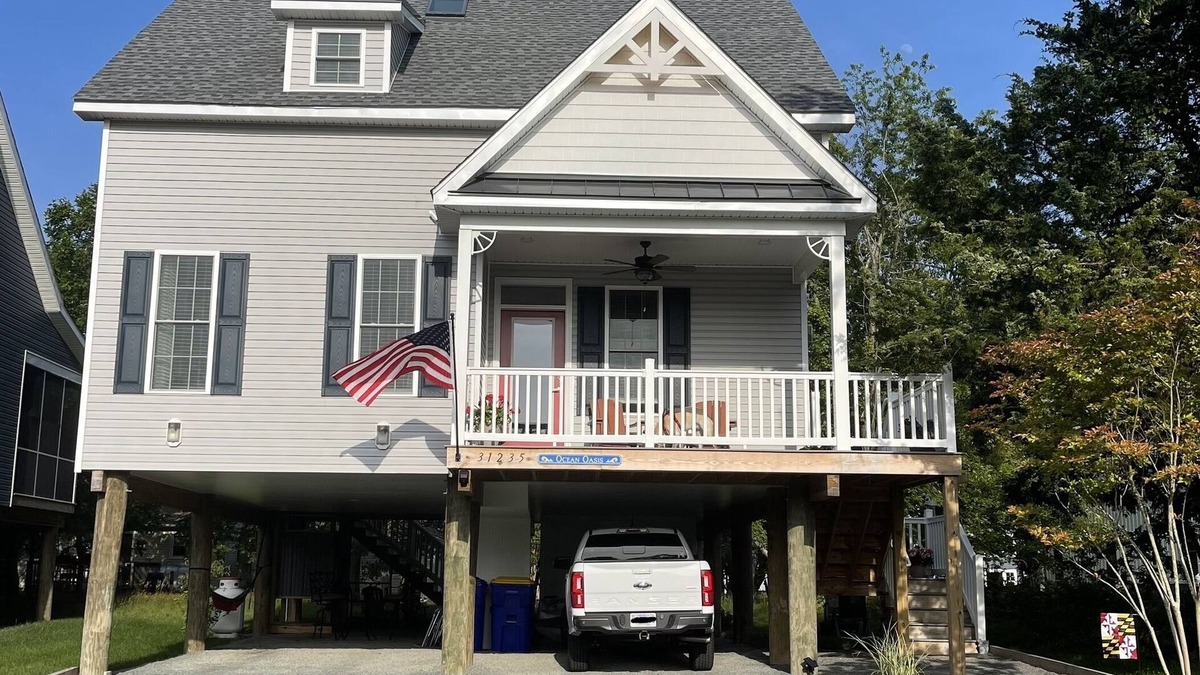 Cedar Neck House | NEW! Pet-Friendly! Large 3-bedroom, 2.5 bath Home! Minutes from Bethany Beach!
