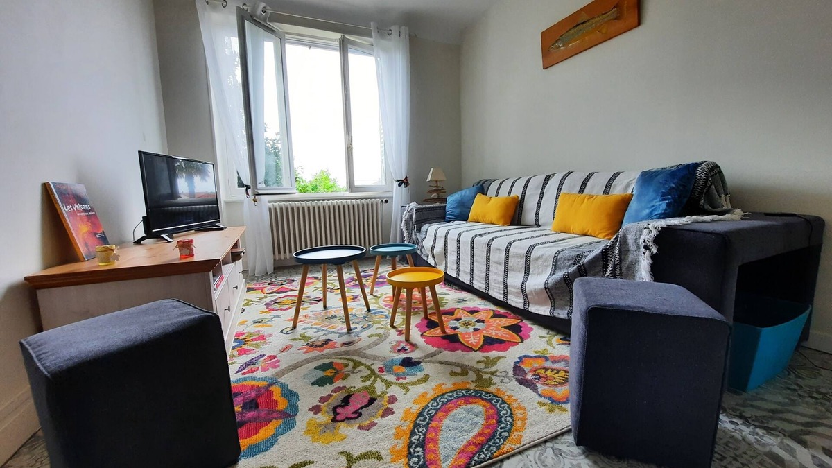 Issoire Villa | NEW: Pleasant house with garden in Issoire
