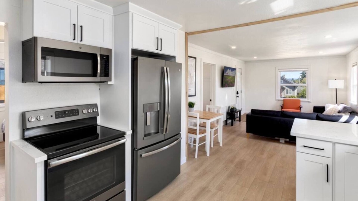 West End House | NEW Point Ruston/Point Defiance Updated Craftsman!