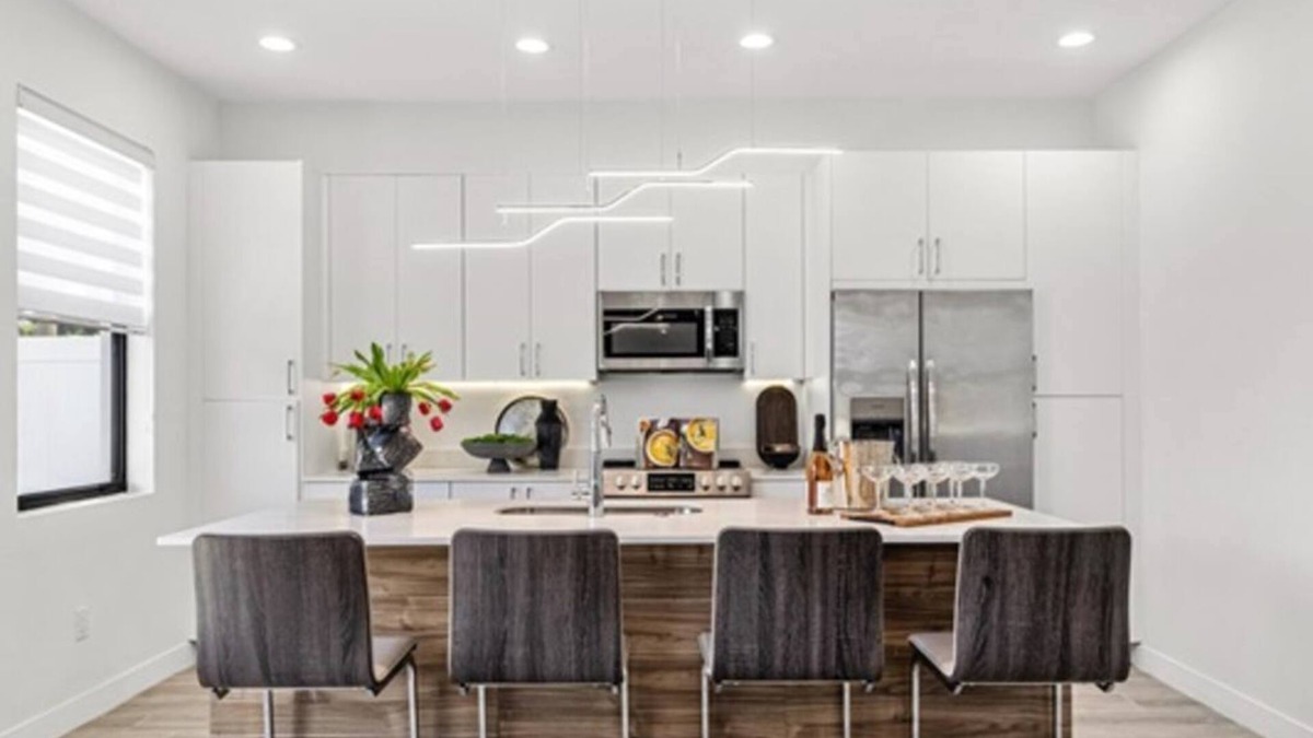 Pinecrest West Park House | NEW PREMIER SPECIALS, 4 Townhomes