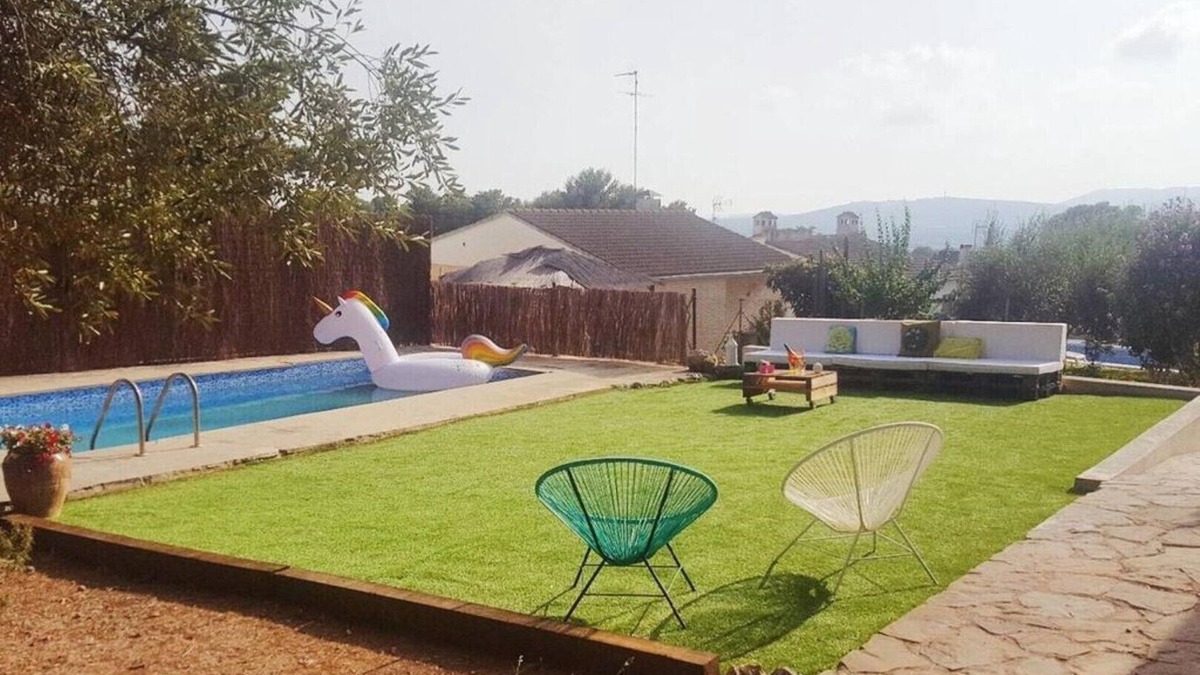 El Vendrell House | New rehabilitated house with pool, 10 minutes from the beach
