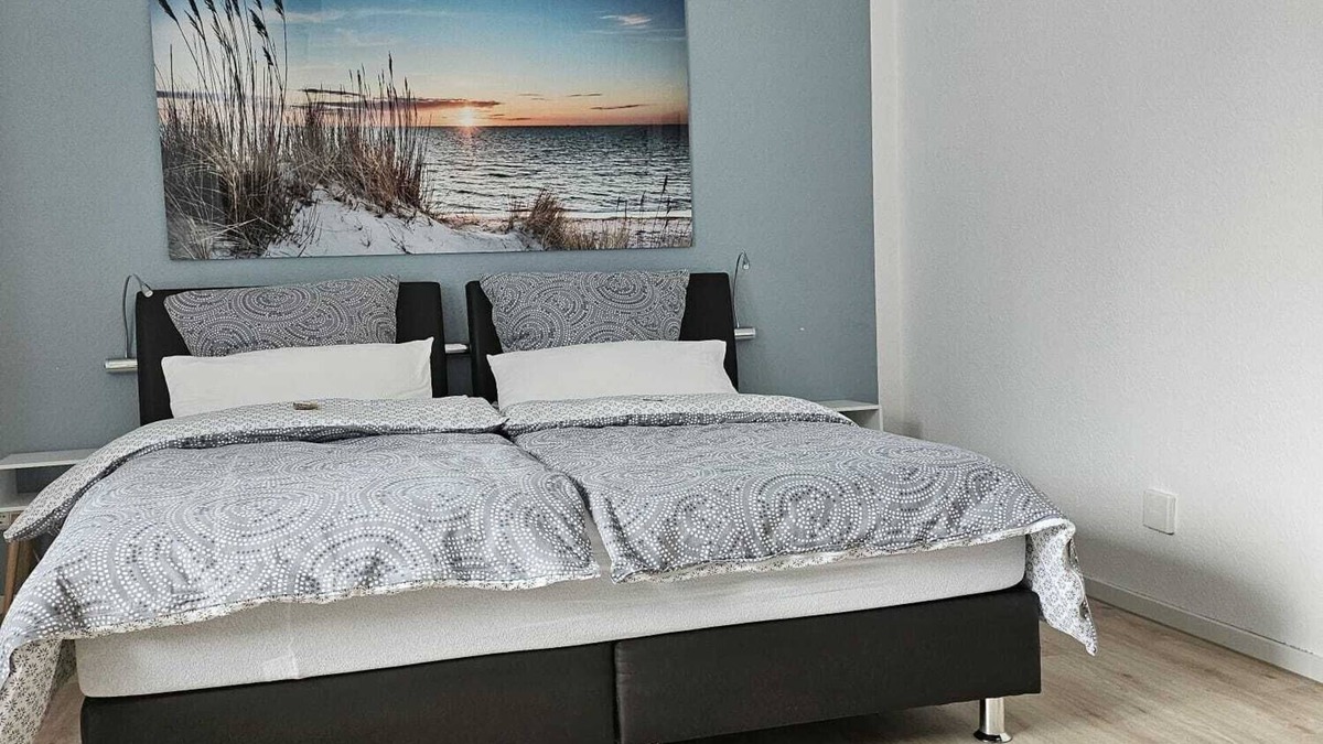 Wickede Apartment | New Ruhrtal Apartment 3 with air conditioning, balcony