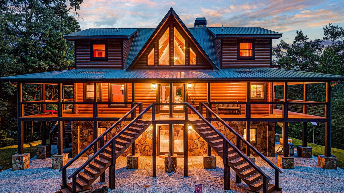 Robbinsville Cabin | *New Scenic Mtn Cabin | Private Dock & Hot Tub