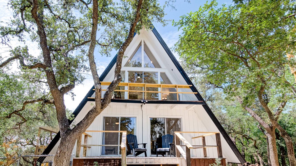 Spring Branch House | (NEW) Secluded Canyon Lake A-frame & Game House!
