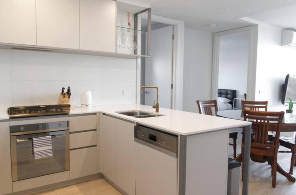 Northcote Apartment | New Spacious 2 Bedroom With Gorgeous City Views