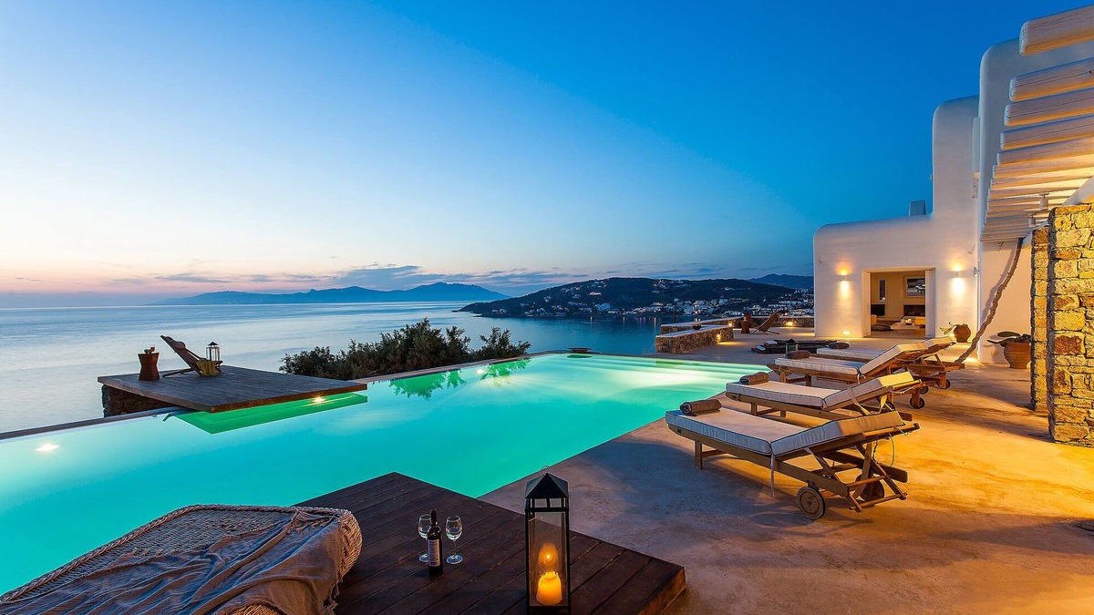 Agios Ioannis House | New Spacious Airy Villa/Contemporary Style up to 10 Guests in Luxurious Comfort